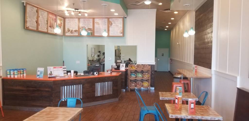 Tropical Smoothie Cafe | restaurant | 8155 Red Bug Lake Rd Suite 109, Oviedo, FL 32765, USA | 4079719494 OR +1 407-971-9494