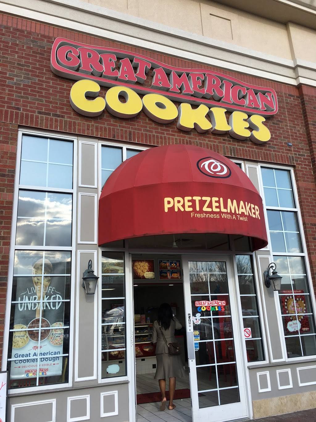 Pretzelmaker | restaurant | 4670 Merchants Park Cir #620, Collierville, TN 38017, USA | 9018501038 OR +1 901-850-1038