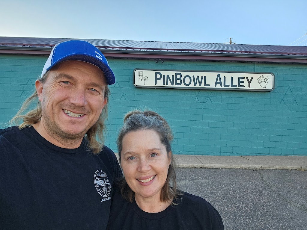 PinBowl Alley | restaurant | 499 K Ave, Limon, CO 80828, USA | 3039070555 OR +1 303-907-0555