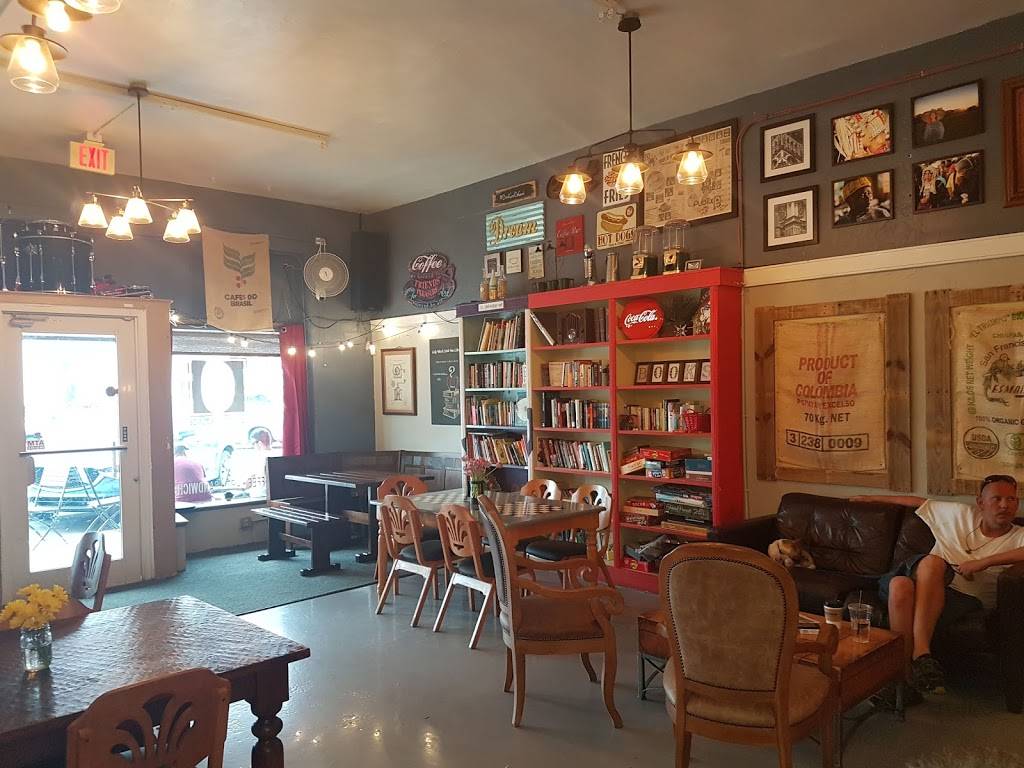 Common Grounds Brew & Roastery | cafe | 12 S J St, Lake Worth, FL 33460, USA | 5613188980 OR +1 561-318-8980