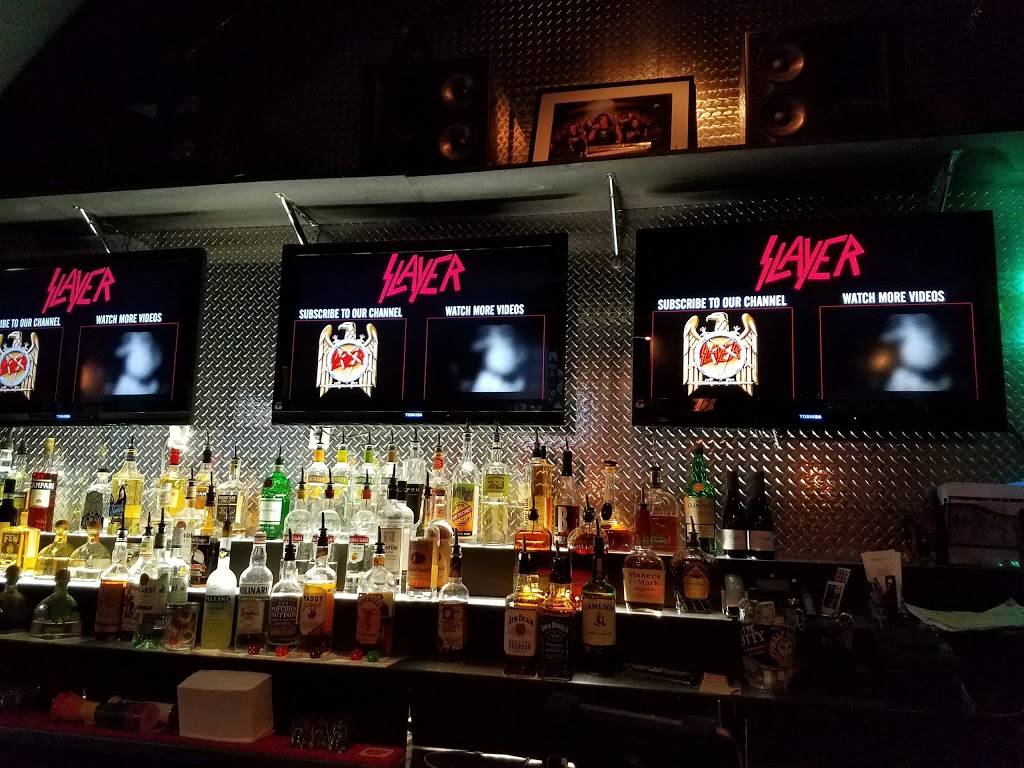 Lockdown Bar & Grill | restaurant | 1024 N Western Ave, Chicago, IL 60622, USA | 7734515625 OR +1 773-451-5625