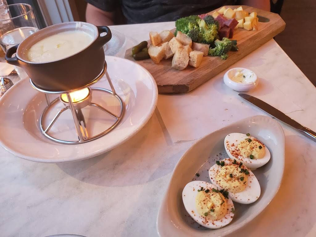 Petite Jacqueline | restaurant | 46 Market St, Portland, ME 04101, USA | 2075537044 OR +1 207-553-7044