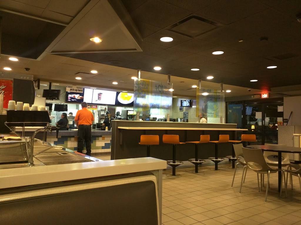 McDonalds | cafe | 16866 Beach Blvd, Huntington Beach, CA 92647, USA | 7148481361 OR +1 714-848-1361