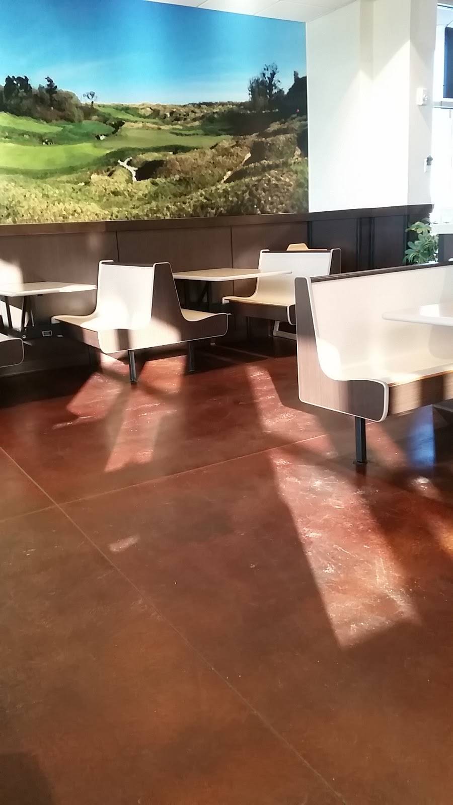 Toms Drive-In | restaurant | 5531 Superior Ave, Sheboygan, WI 53083, USA | 9207836850 OR +1 920-783-6850