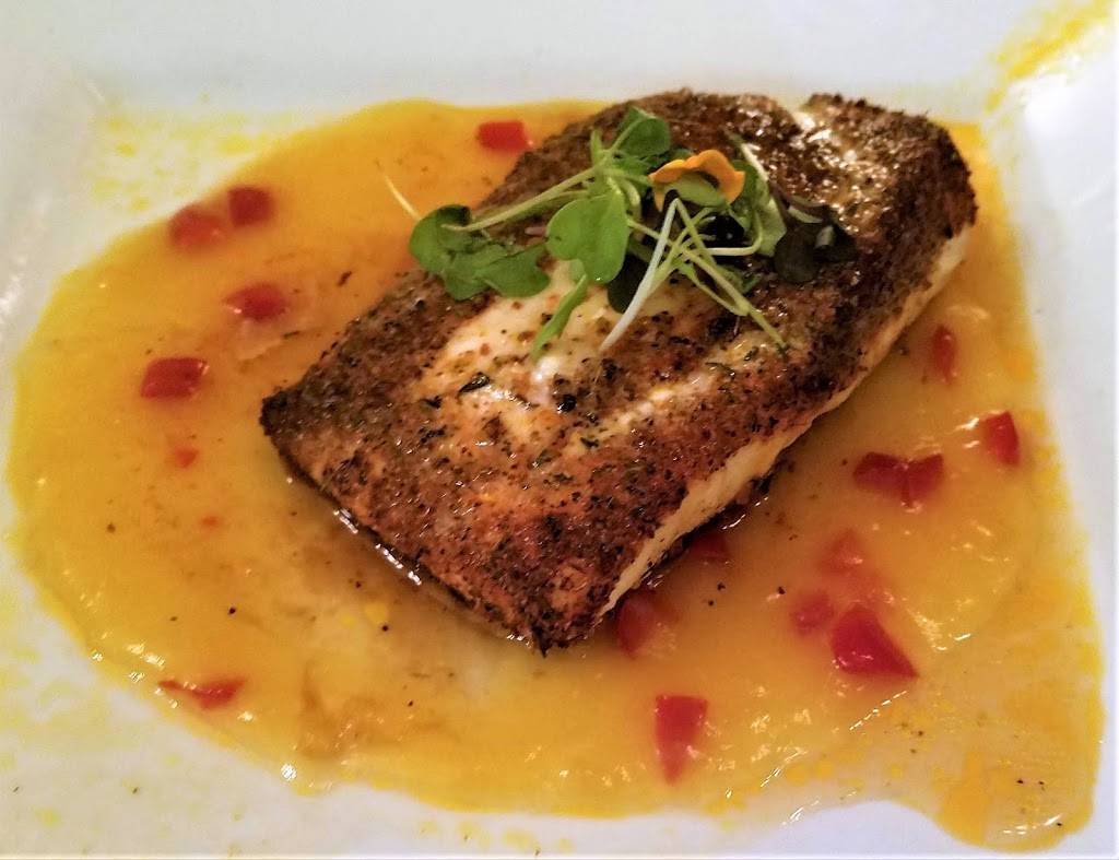 Gregorys Steak and Seafood Grille | restaurant | 900 N Atlantic Ave, Cocoa Beach, FL 32931, USA | 3217992557 OR +1 321-799-2557