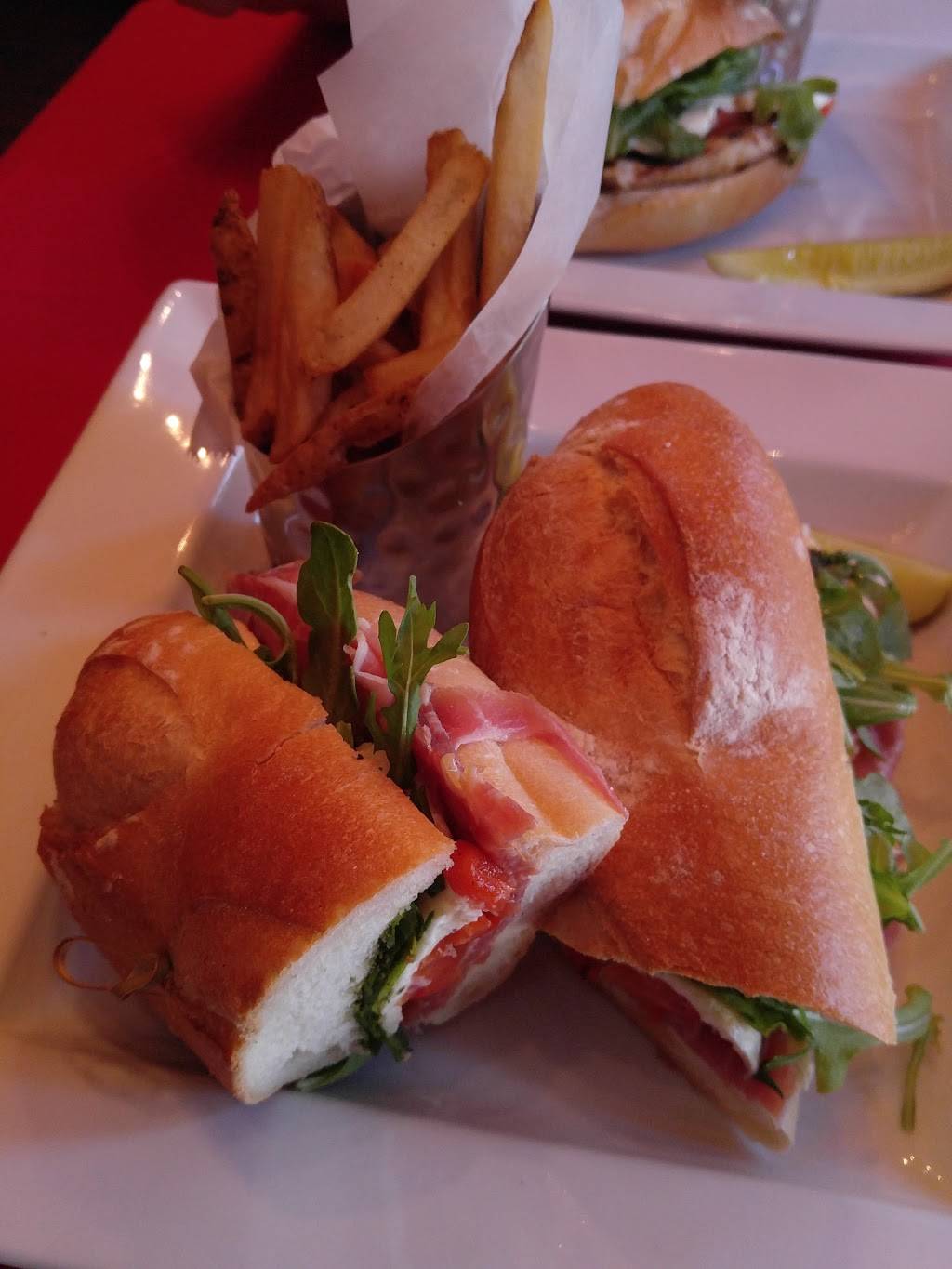 Dolce | night club | 17 Broad St, Elizabeth, NJ 07201, USA | 9083522578 OR +1 908-352-2578