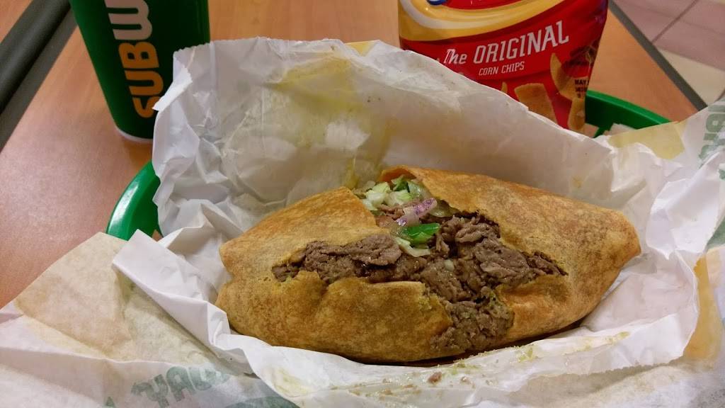 Subway Restaurants | restaurant | 20848 Mission Blvd, Hayward, CA 94541, USA | 5104817040 OR +1 510-481-7040