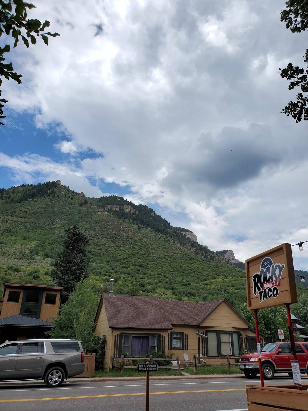 Rocky Mountain Taco | meal takeaway | 291 Main St, Minturn, CO 81645, USA | 9703935187 OR +1 970-393-5187