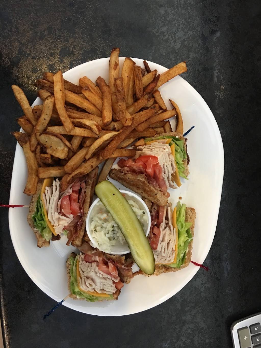 Katies Kitchen | restaurant | 1180 Oxford St E, London, ON N5Y 3M1, Canada | 5194555283 OR +1 519-455-5283