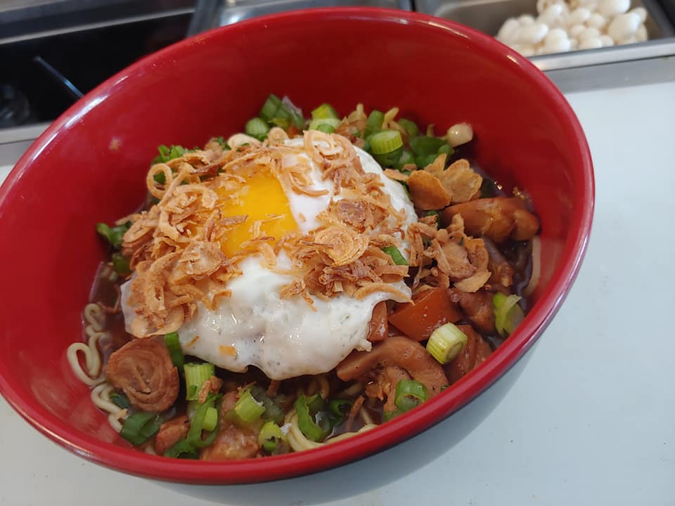 MomoYo Ramen | restaurant | 23 Ocean Blvd, Hampton, NH 03842, USA | 6039268226 OR +1 603-926-8226