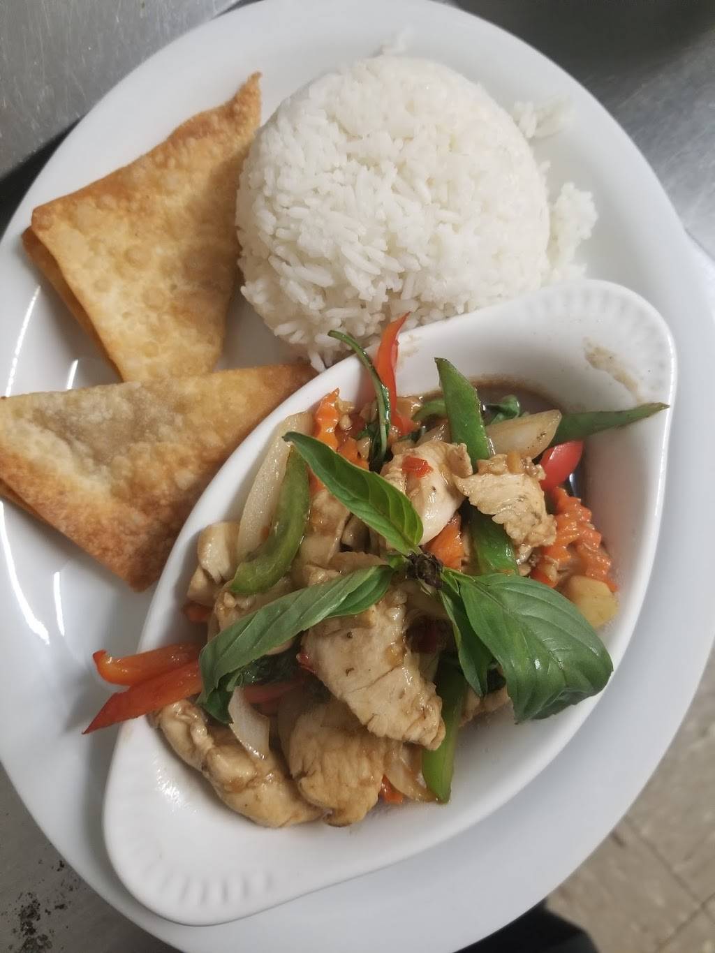 Bangkok Spice Thai Cuisine | restaurant | 5031 E Orangethorpe Ave # E, Anaheim, CA 92807, USA | 7147771583 OR +1 714-777-1583