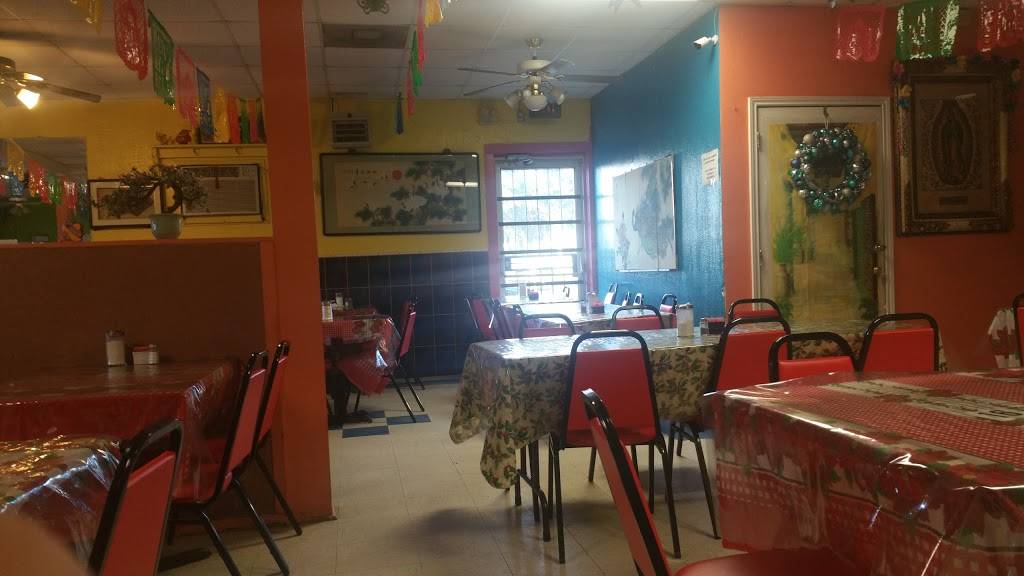 Juanitos | restaurant | 2502 Culebra Rd, San Antonio, TX 78228, USA | 2104343195 OR +1 210-434-3195