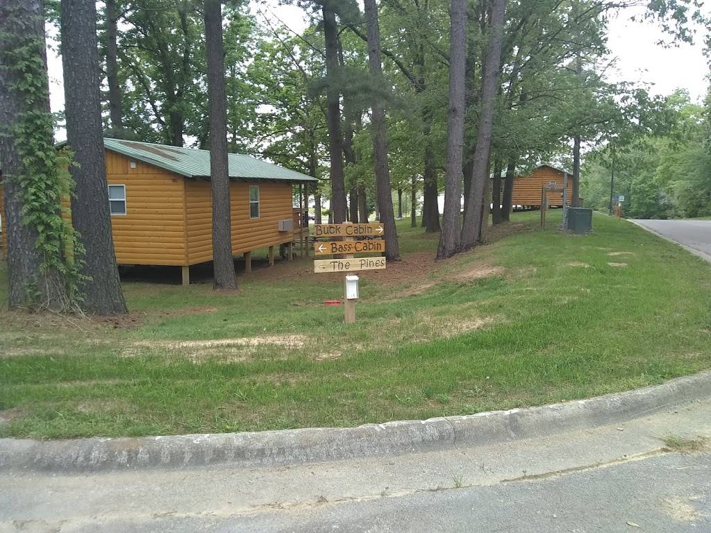 Tino’s On the Tee | restaurant | 12476 Golf Course Dr, Whittington, IL 62897, USA | 6186292454 OR +1 618-629-2454