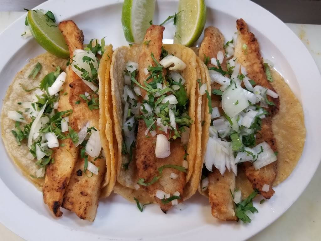 Hacienda De Los Perez Mexican Grill | restaurant | 50 Industrial Dr #104, Gilberts, IL 60136, USA | 8478444191 OR +1 847-844-4191