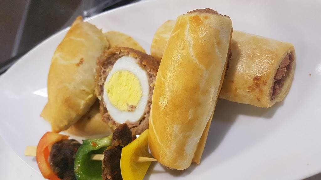 P&M Restaurant | restaurant | 1946 Weston Rd, York, ON M9N 1W2, Canada | 4162413838 OR +1 416-241-3838