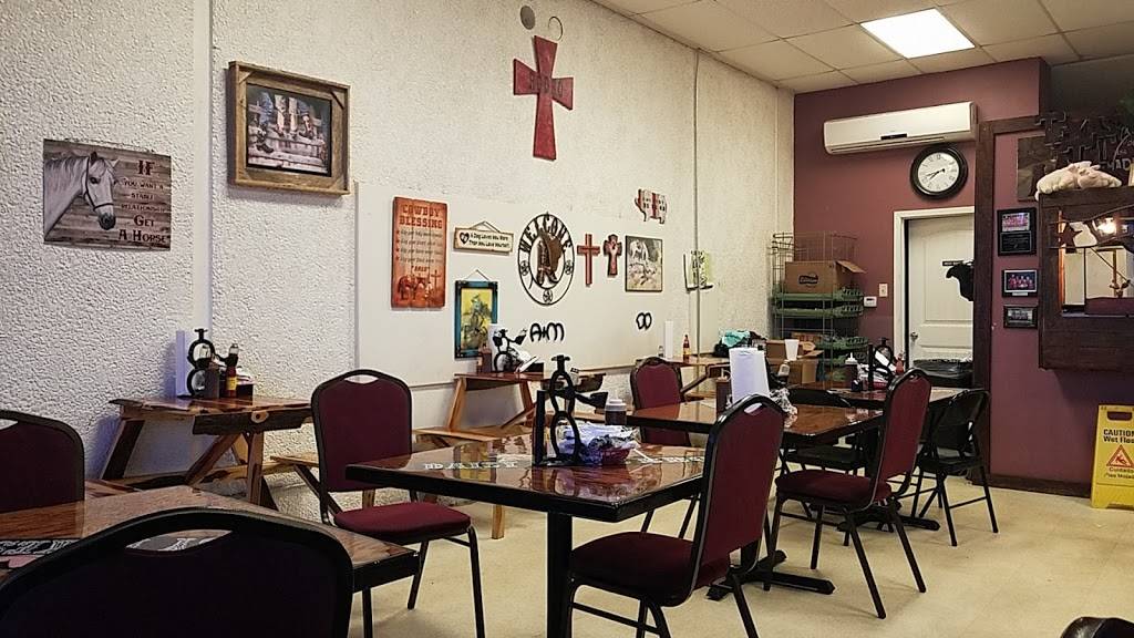 Daisy Dukes Bbq | restaurant | 300 TX-21, Caldwell, TX 77836, USA | 9795679600 OR +1 979-567-9600