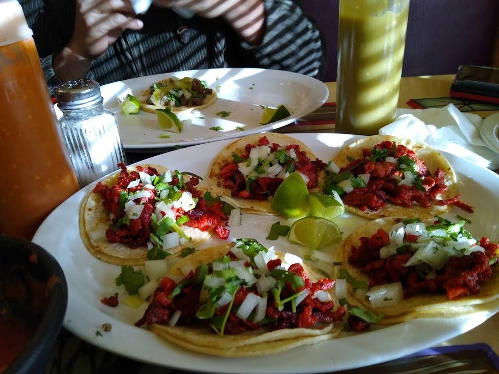 El Rancho Authentic Restaurant | restaurant | 2700 E O St STE 2, Lincoln, NE 68510, USA | 4024762800 OR +1 402-476-2800