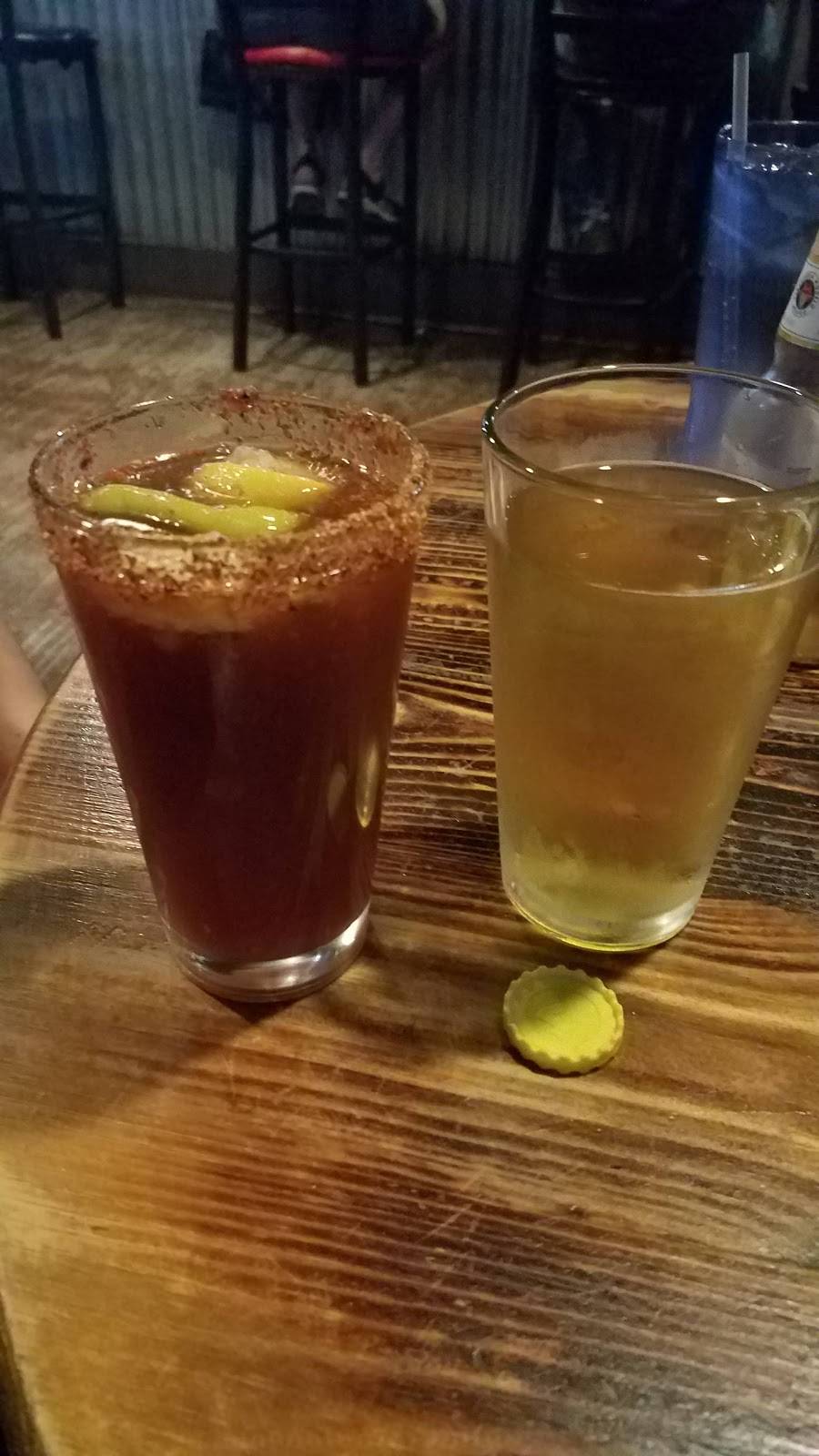 Dillons Burgers & Beers Restaurant | restaurant | 64647 Dillon Rd, Desert Hot Springs, CA 92240, USA | 7607747131 OR +1 760-774-7131