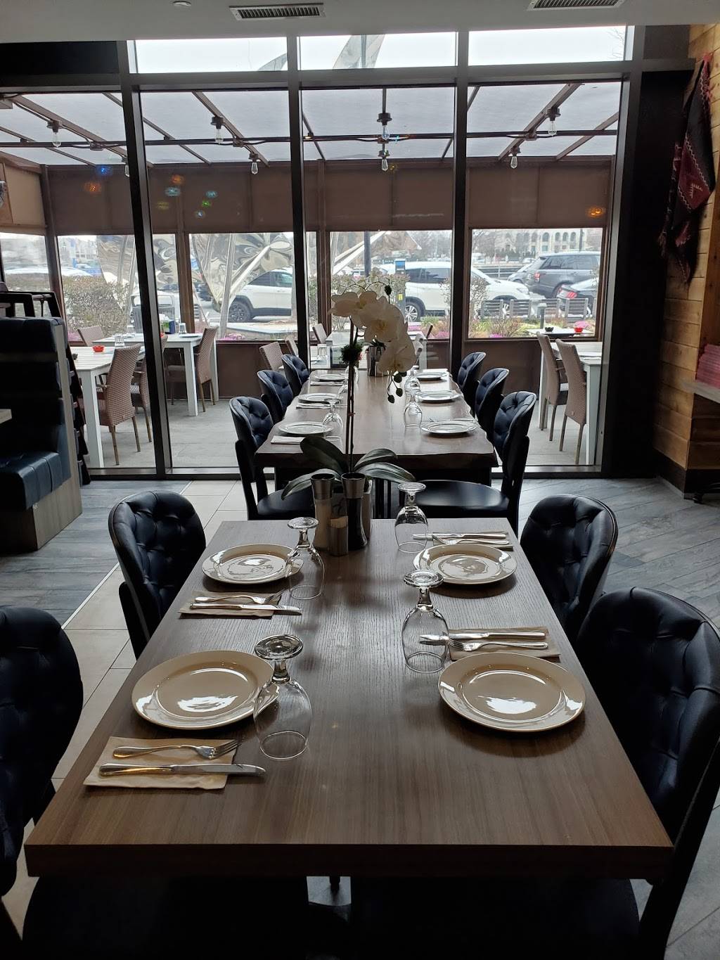 Kervan | restaurant | 1811 Emmons Ave, Brooklyn, NY 11223, USA | 7185136585 OR +1 718-513-6585