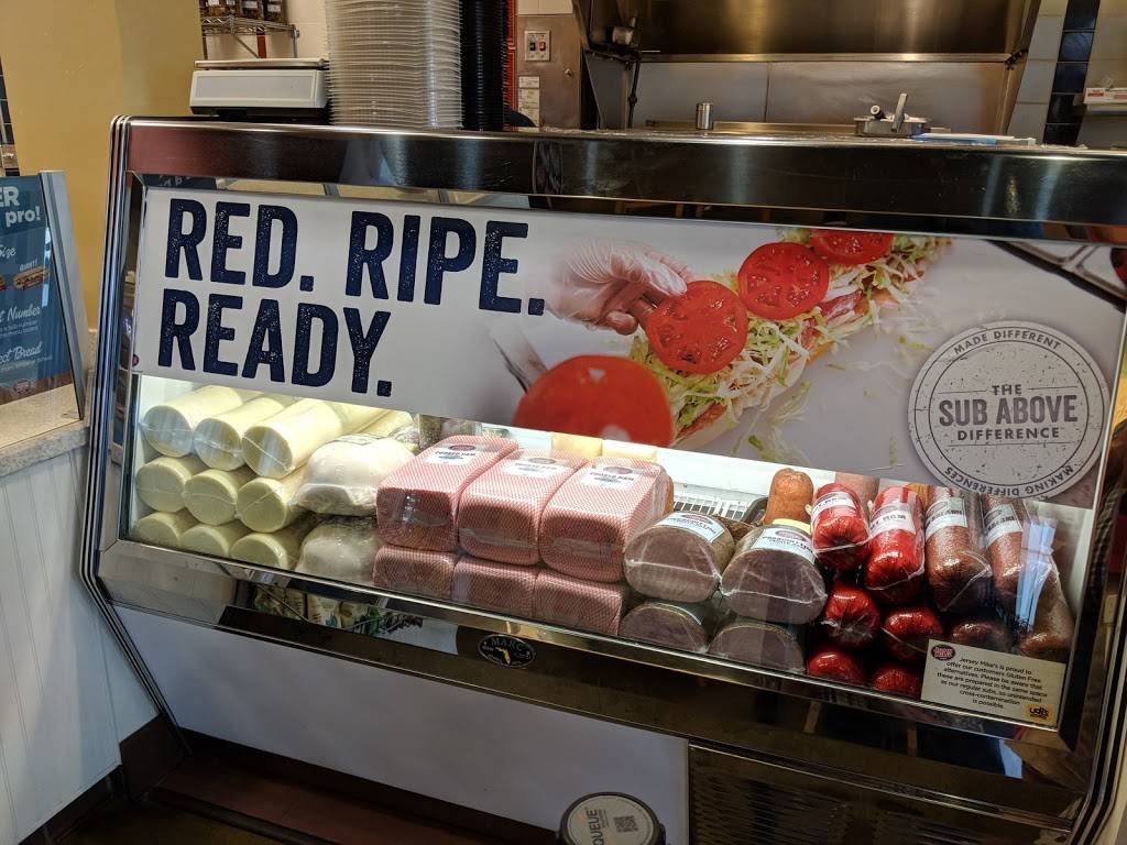 Jersey Mikes Subs | meal takeaway | 1911 Springwood Rd, York, PA 17403, USA | 7179001906 OR +1 717-900-1906