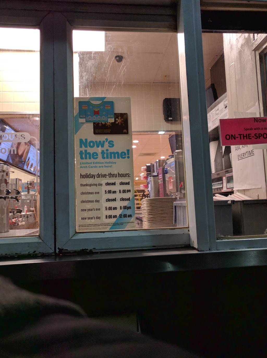 McDonalds | cafe | 318 Liberty St, Hanson, MA 02341, USA | 7812944455 OR +1 781-294-4455