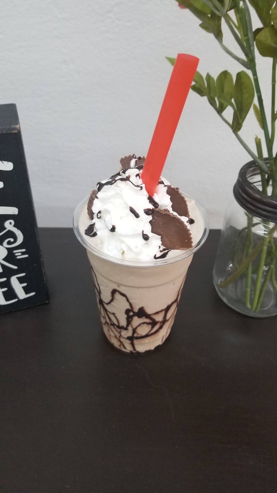 Kava Coffee Exchange | restaurant | 106 Kirkland St, Abbeville, AL 36310, USA | 3345755248 OR +1 334-575-5248