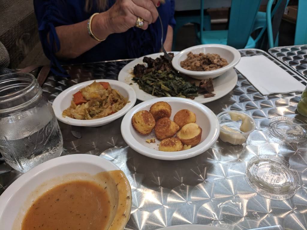 Annies Edibles | restaurant | 4401, 1066 S Fairfax Ave unit a, Los Angeles, CA 90019, USA | 3234247402 OR +1 323-424-7402