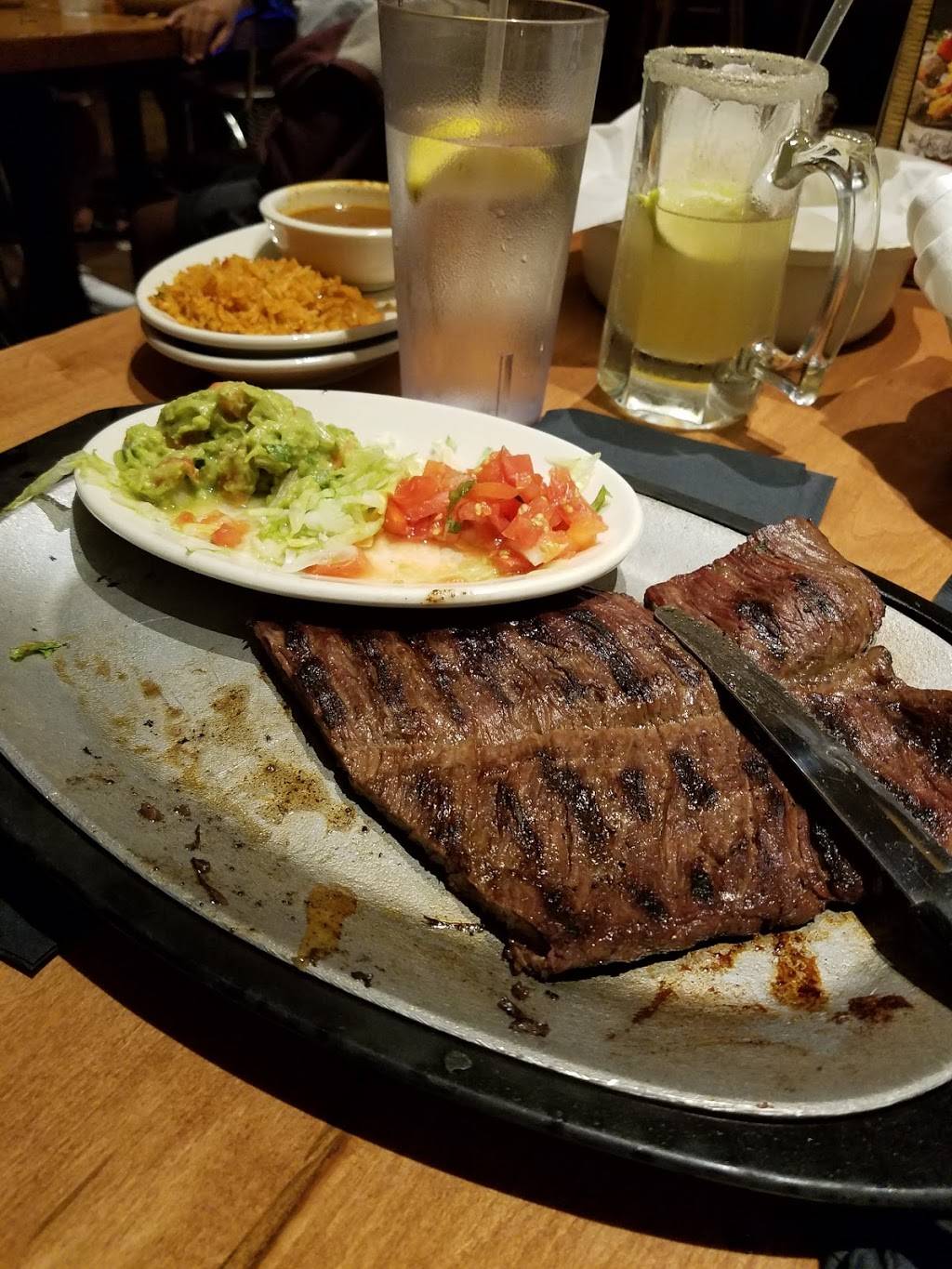 Uncle Julios Mexican From Scratch | restaurant | 15845 South La Grange Road, Orland Park, IL 60462, USA | 7089424700 OR +1 708-942-4700