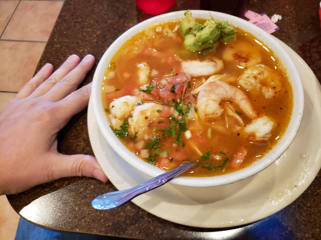 Los Bravos Mexican Restaurant | restaurant | 2125 Roswell Rd #40, Marietta, GA 30062, USA | 6785405804 OR +1 678-540-5804