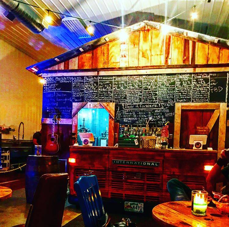 The Star Spangled Brewing Company | restaurant | 1030 Progress Dr Suite E, Clarksville, TN 37040, USA | 6153981237 OR +1 615-398-1237