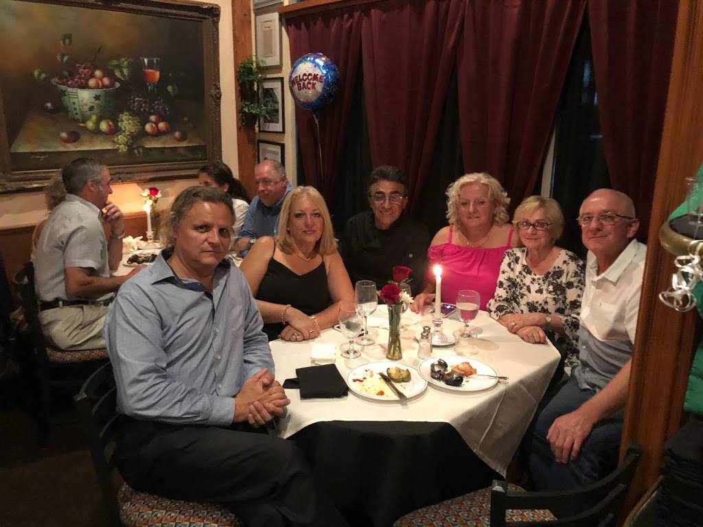 Pietro’s Ristorante Italiano &Wine Bar | restaurant | 6115 S Tamiami Trail, Sarasota, FL 34231, USA | 9415548395 OR +1 941-554-8395