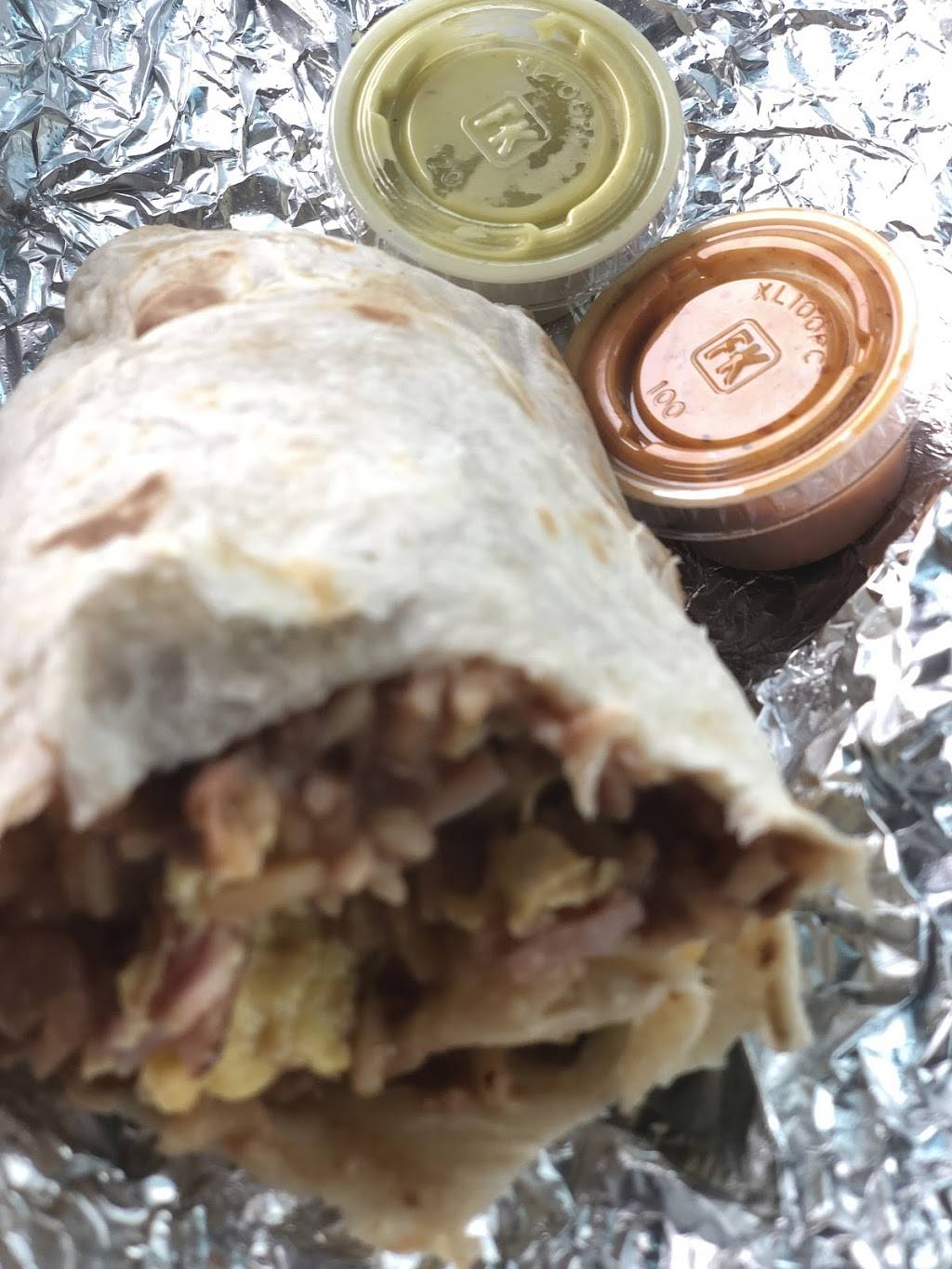 Tacos Mi Chavo | restaurant | 1600 S Interstate 35E, Carrollton, TX 75006, USA | 4696727467 OR +1 469-672-7467