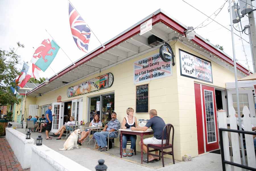 Magical Meat Boutique British Pub | restaurant | 112 W 3rd Ave, Mt Dora, FL 32757, USA | 3527296911 OR +1 352-729-6911