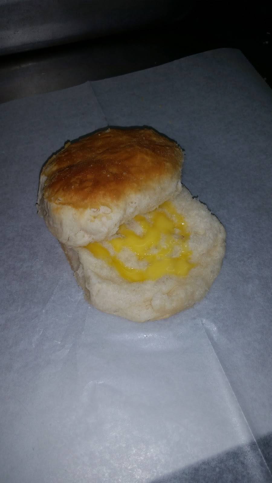 Maryland Fried Chicken | restaurant | 10626 Commerce St, Summerville, GA 30747, USA | 7068575019 OR +1 706-857-5019