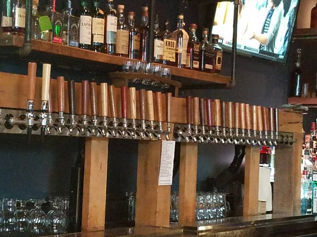 Berkley Common | restaurant | 3087 Twelve Mile Rd, Berkley, MI 48072, USA | 2486770795 OR +1 248-677-0795