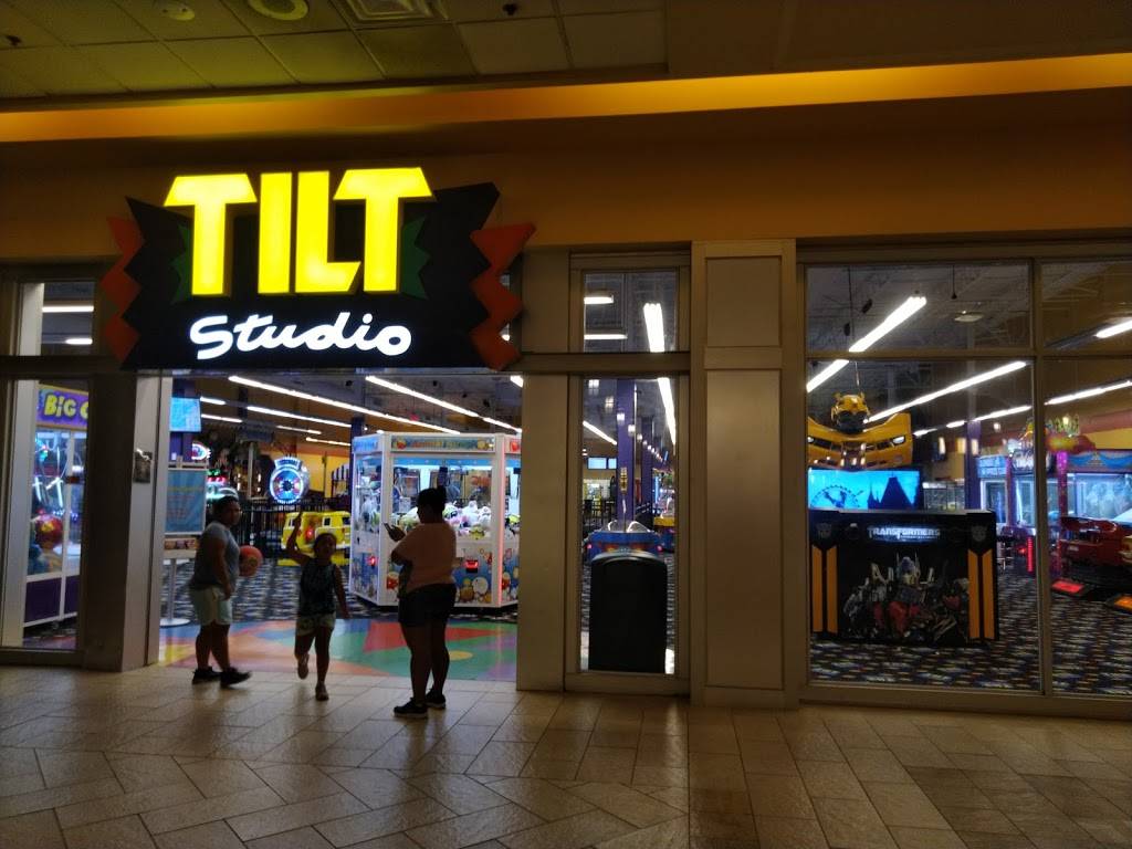 Tilt Studio Newport News | restaurant | 12300 Jefferson Ave #600, Newport News, VA 23602, USA | 7572801737 OR +1 757-280-1737