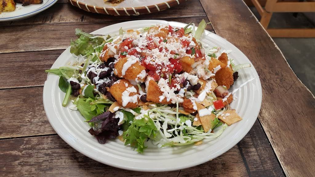 Cholita Linda | restaurant | 4923 Telegraph Ave, Oakland, CA 94609, USA | 5105947610 OR +1 510-594-7610