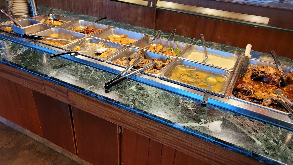 EAT Asian Super Buffet | restaurant | 1960 E Palo Verde St, Yuma, AZ 85365, USA | 9283179108 OR +1 928-317-9108