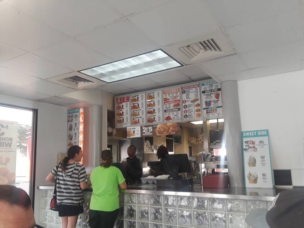 Checkers | restaurant | 2101 Ringling Blvd, Sarasota, FL 34236, USA | 9419559896 OR +1 941-955-9896