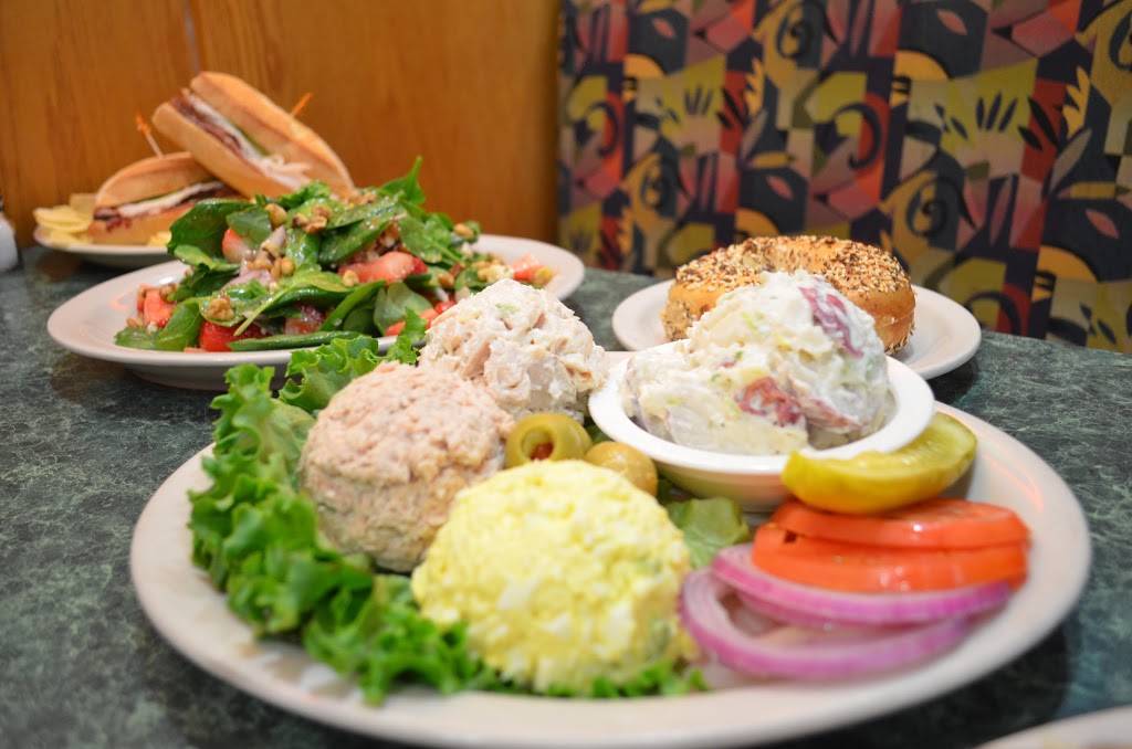 Goldbergs Fine Foods - Roswell | restaurant | 4383 Roswell Rd NE, Atlanta, GA 30342, USA | 4042563751 OR +1 404-256-3751