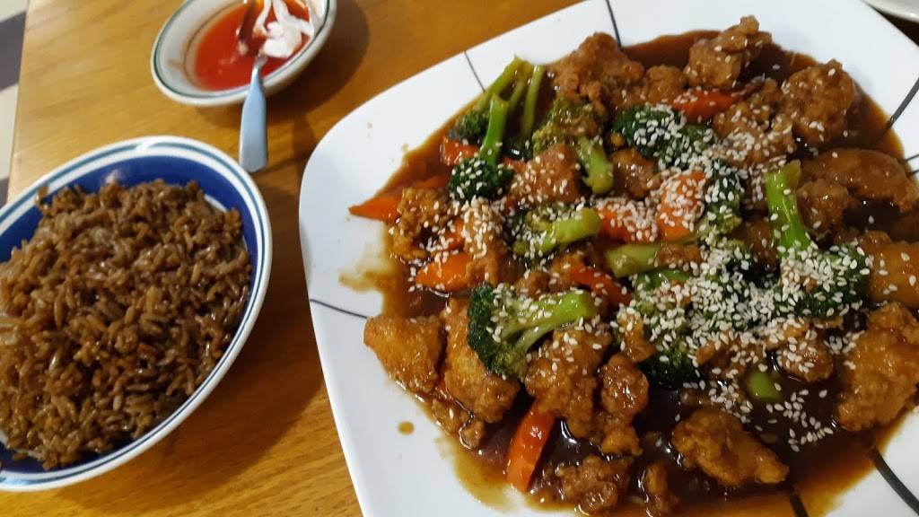 China Express | restaurant | 106 W 7th St, Cassville, MO 65625, USA | 4178471255 OR +1 417-847-1255
