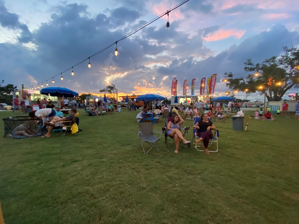 Papa Joes Bayside | restaurant | 4601 West, US-98, Panama City, FL 32401, USA | 8506044923 OR +1 850-604-4923