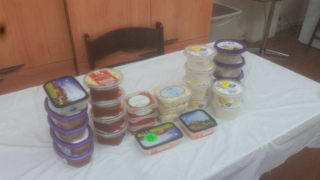 The Chocolate Moose | restaurant | 2839 Bathurst St, North York, ON M6B 3A4, Canada | 4167849092 OR +1 416-784-9092