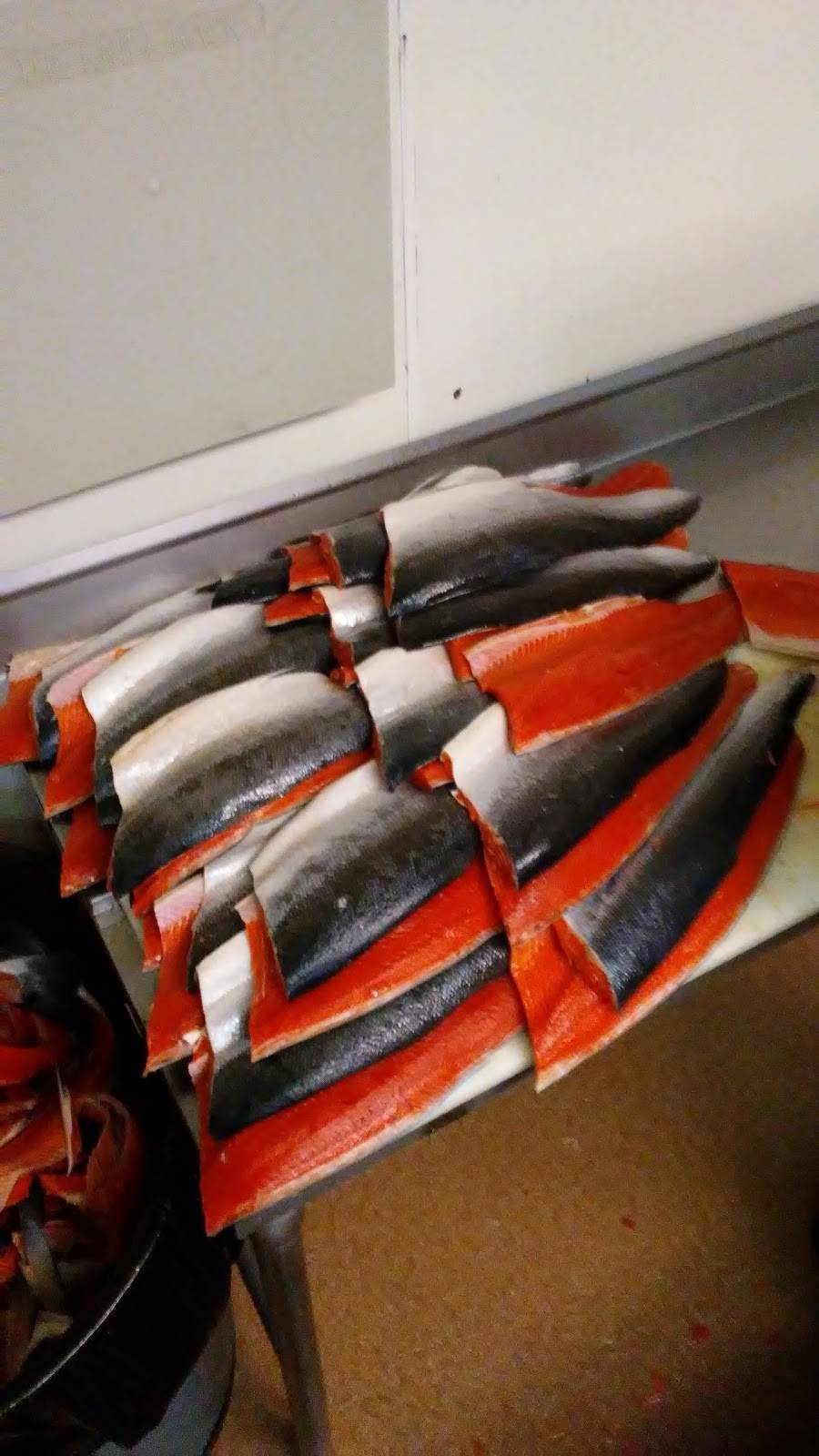 10th & M Seafoods | restaurant | 1020 M St, Anchorage, AK 99501, USA | 9072723474 OR +1 907-272-3474