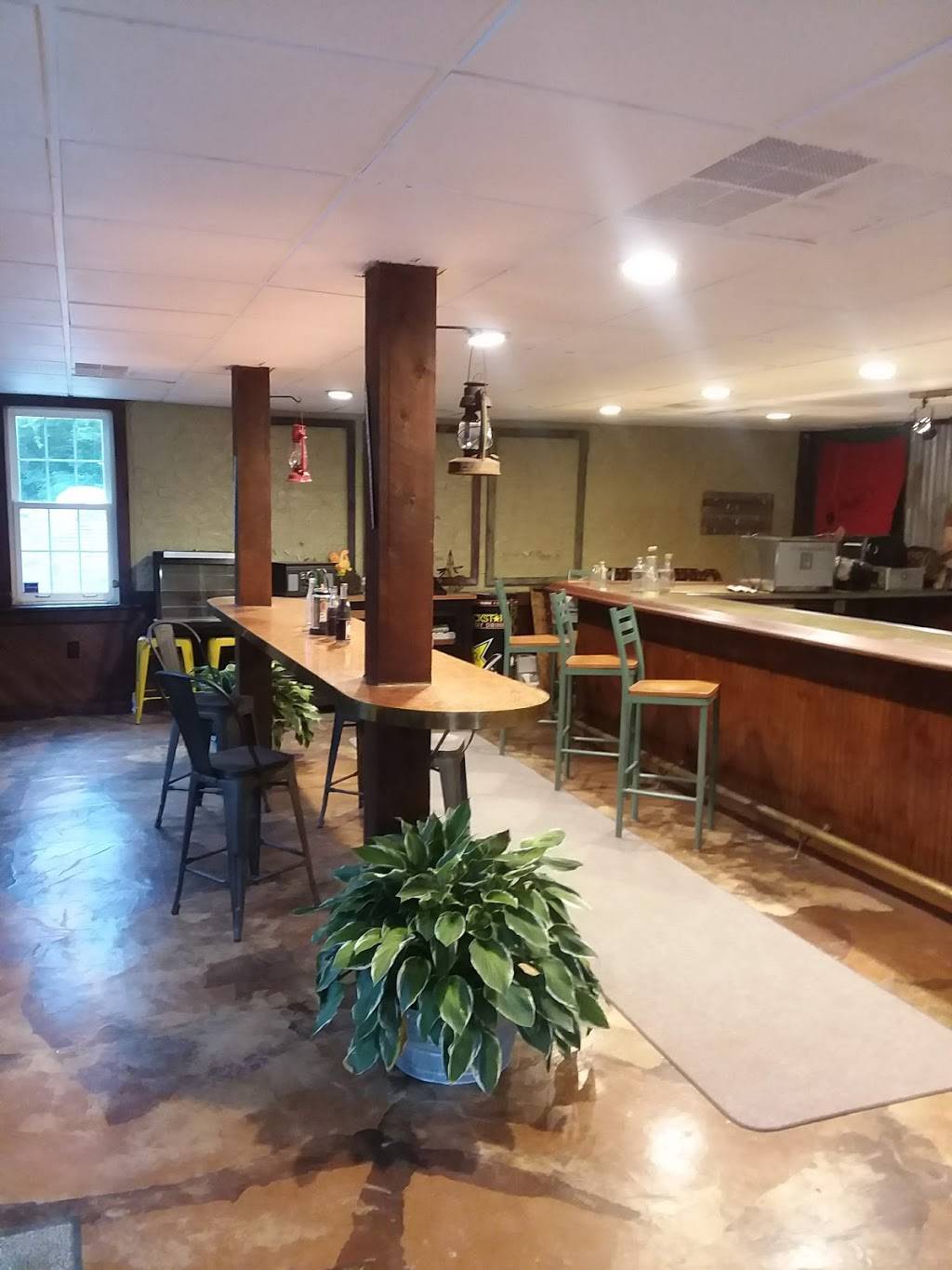 Bucks Barbecue | restaurant | 5099, 462 Old Kellogg Rd, New Richmond, OH 45157, USA | 5138434767 OR +1 513-843-4767