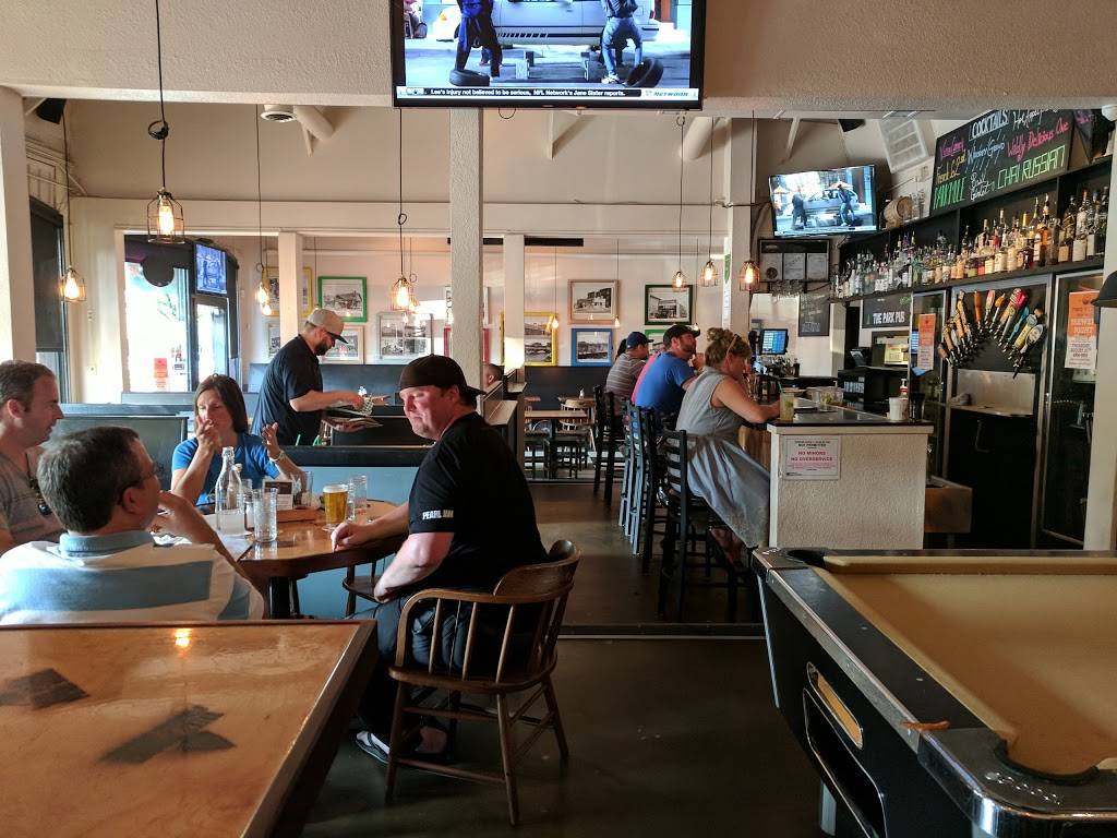 Park Public House | restaurant | 6114 Phinney Ave N, Seattle, WA 98103, USA | 2067898187 OR +1 206-789-8187