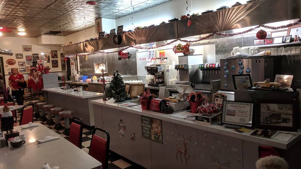 Cruisers Restaurant | restaurant | 810 Bank St, Lodi, OH 44254, USA | 3309482100 OR +1 330-948-2100