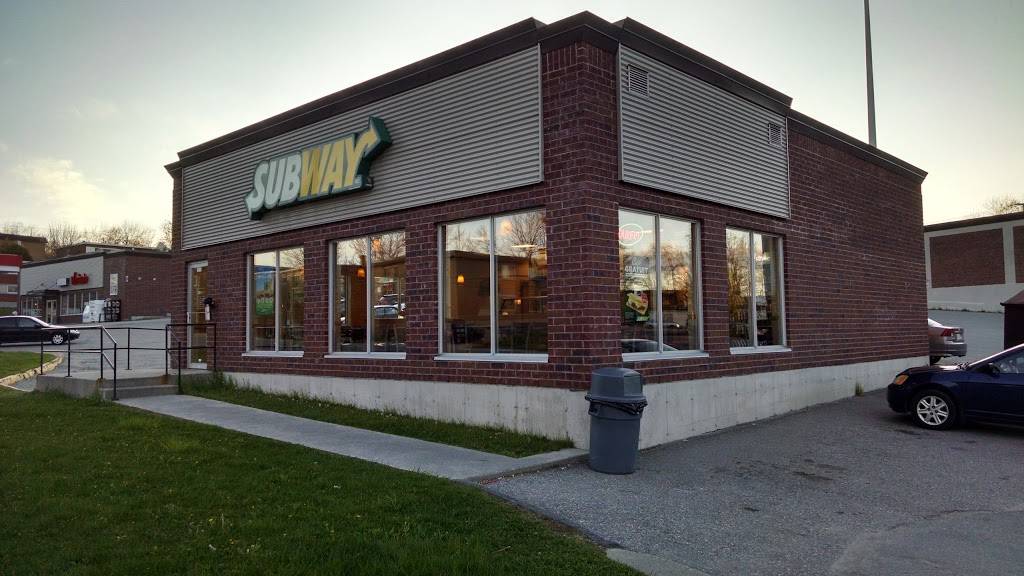 Subway | restaurant | 1515 Rue Dunant, Sherbrooke, QC J1H 5N6, Canada | 8195626691 OR +1 819-562-6691