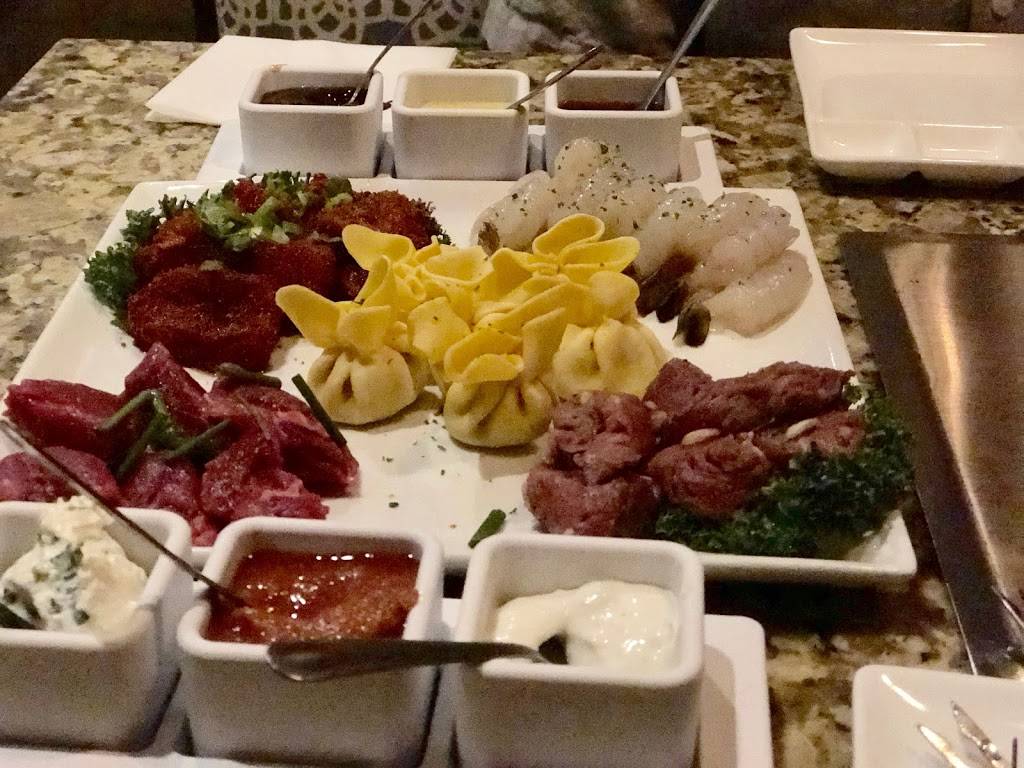 The Melting Pot | restaurant | 901 S Kings Dr #140B, Charlotte, NC 28204, USA | 7043344400 OR +1 704-334-4400