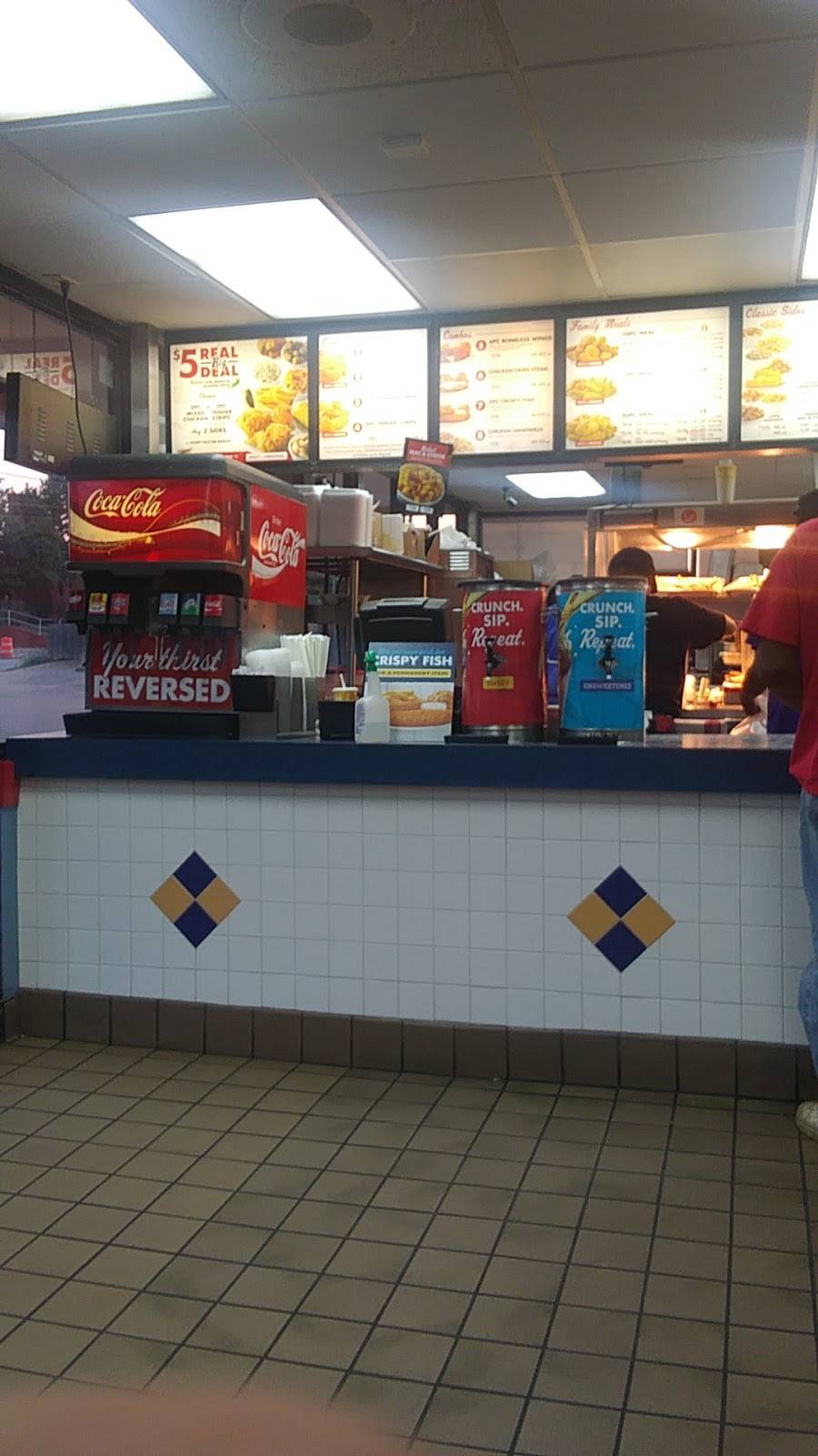 Churchs Chicken | restaurant | 2555 E Pine St, Tulsa, OK 74110, USA | 9185845015 OR +1 918-584-5015